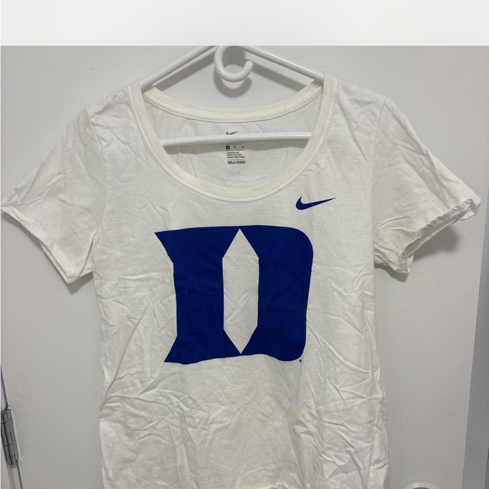 Duke University tee shirt Size M NWT